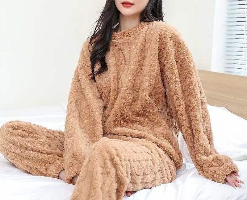 Kuscheliger Pyjama aus Flauschfleece