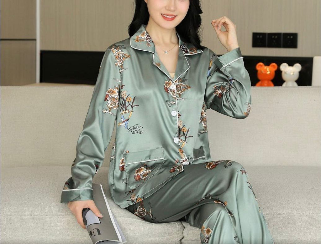 Eleganter Satin Damen Pyjama 2-teilig – Langarm Seiden Nachtwäsche mit Blumenmuster