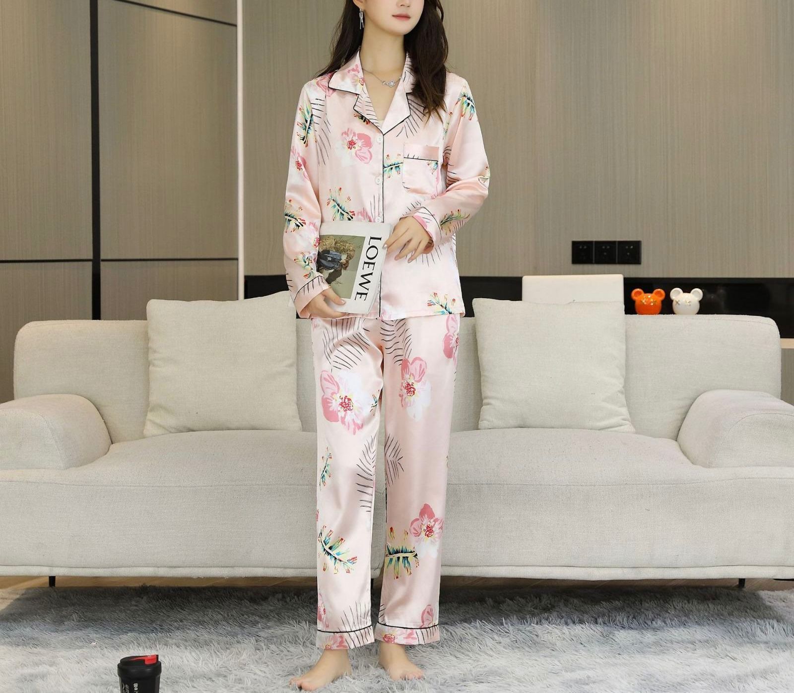 Eleganter Satin Damen Pyjama 2-teilig – Langarm Seiden Nachtwäsche mit Blumenmuster